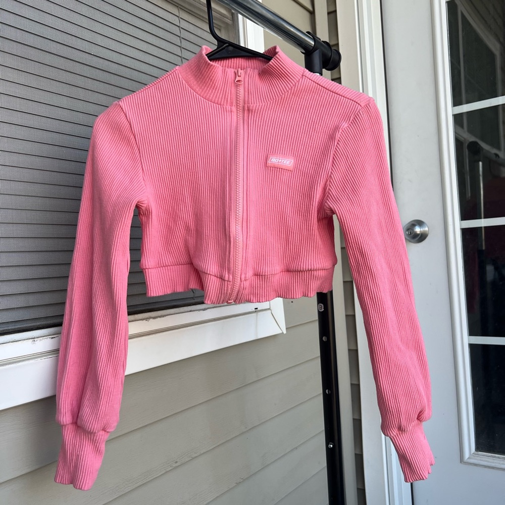 Bo + Tee Zip Up Workout Crop Jacket